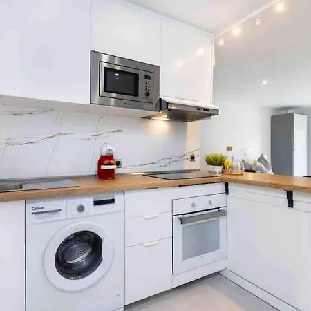 Renovado Estudio Con Balcon Apartmán *